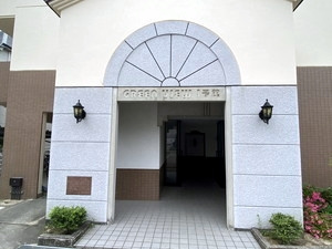 グリーンビュー1号館のエントランス