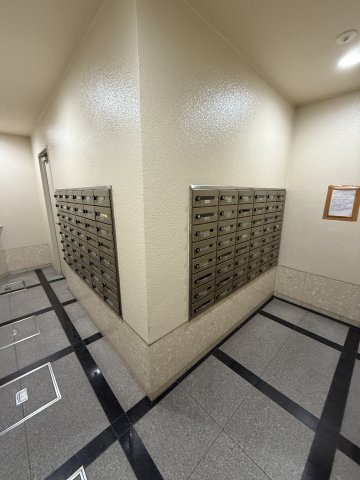 アプローズ薬院デュオイーストのロビー