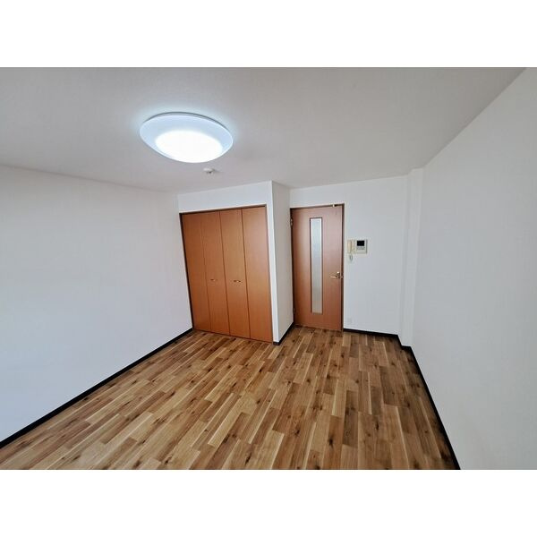 ロクサーヌ浜甲子園の内装