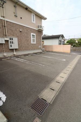 【駐車場】 | フローラル奥田Ｂ