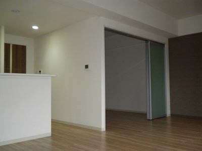 【内装】 | フロイデ川添