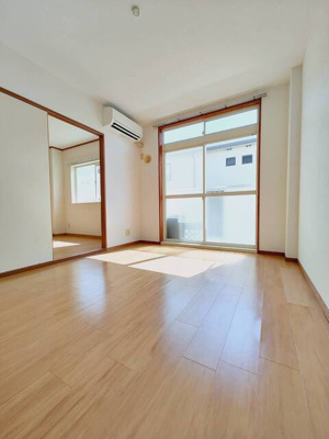 【居間・リビング】 | エルダーハイツ