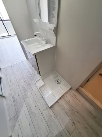 LakiaApartment夙川の設備|室内洗濯パン