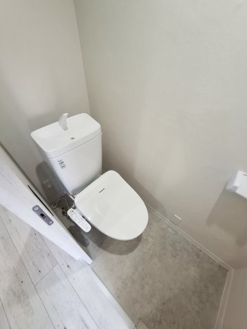 LakiaApartment夙川のトイレ