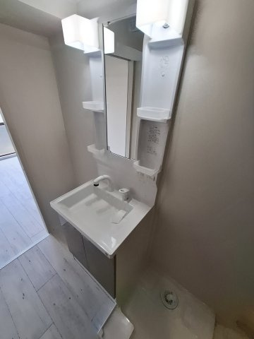 LakiaApartment夙川の洗面所