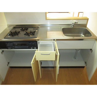 【キッチン】 | シーズン・シティ | 3口コンログリル付き