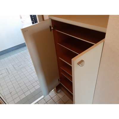 【玄関】 | マロンクラッセＥ棟 | 下足入