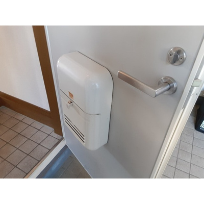 【玄関】 | マロンクラッセＥ棟 | ドアポスト