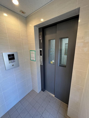 ★エレベーターオートロック★