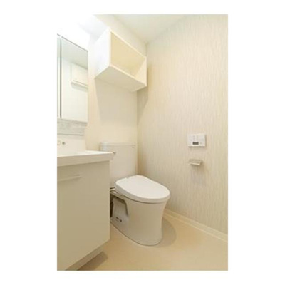 【トイレ】 | ウェリナ浅草 | ※写真は同タイプ住戸です。