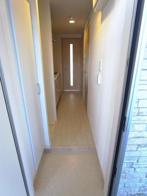 リブリ・ベルカーサ SADAKIの玄関