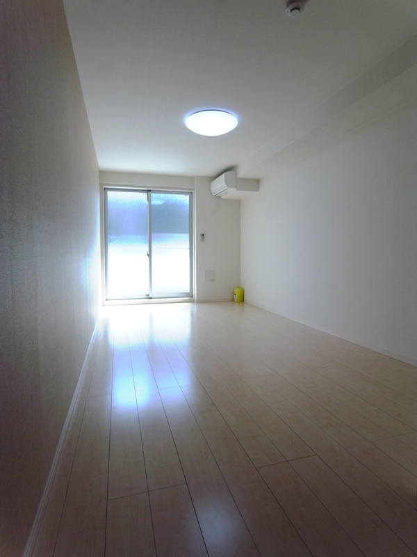 リブリ・ベルカーサ SADAKIの内装