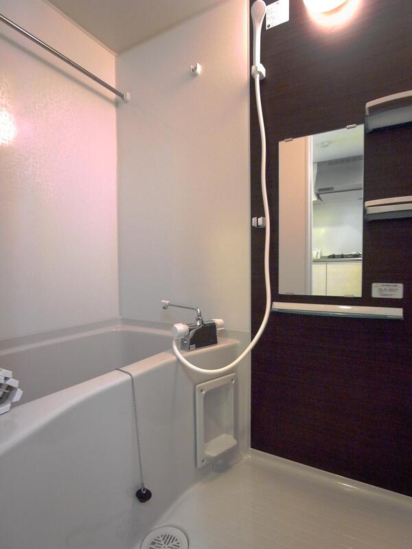 リブリ・幕張グランドリーフの浴室