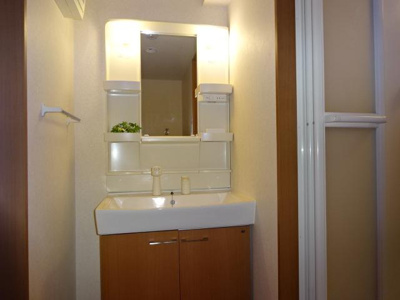 【洗面所】 | ロイヤルパレス渋谷 | 洗髪洗面化粧台