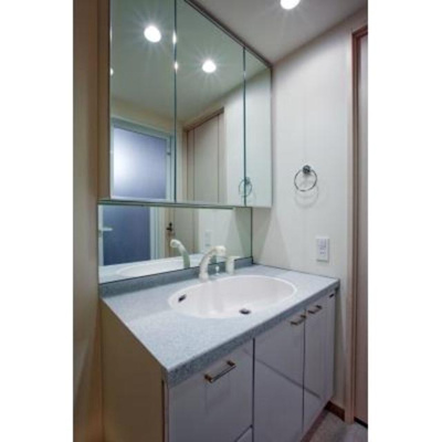 【洗面所】 | トレステージ目黒 | ※写真は同タイプ住戸です。