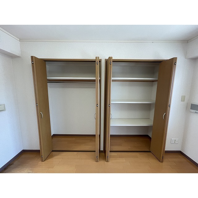 メゾンヌーヴェルの収納|二階洋室収納