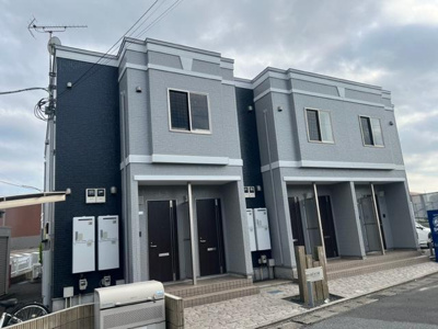 【外観】 | クレストⅢ | 外観写真（昼）