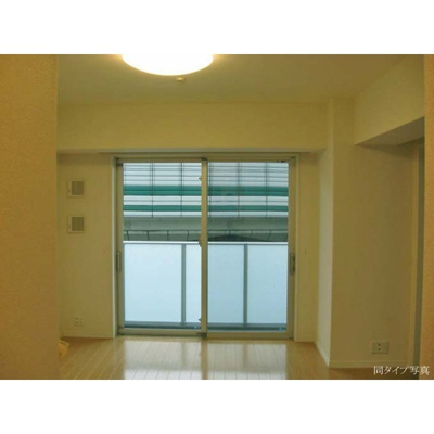 【居間・リビング】コンフォリア白金高輪