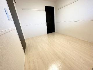 Ｈａｐｐｉｎｅｓｓの内装|洋室