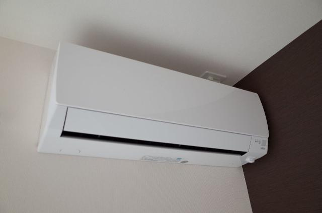 Ｍａｓｕｅｍｏｎ　Ⅱ番館の設備|エアコン