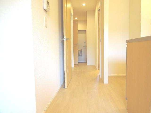 Ritz Elamicaの内装|廊下