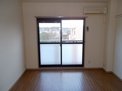 セントラルヴィラ Ⅰの居間・リビング