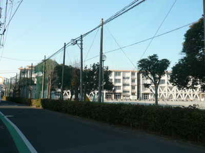 藤沢市立村岡小学校　230ｍ