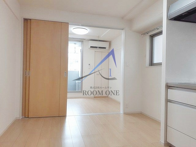 メゾンド・ファベルの居間・リビング|洋室のお部屋です。