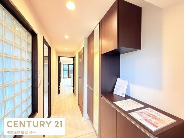 【玄関】 | シャルマンフジ住之江公園ドシール | 玄関からのアングル