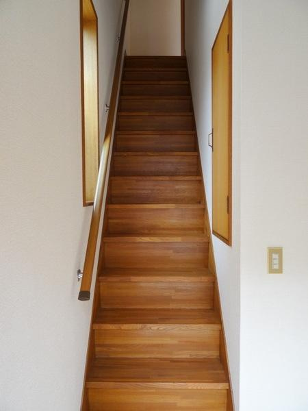 カーサ小町の内装|★綺麗な階段★