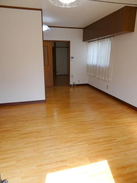 カーサ小町の居間・リビング|★とっても広いリビング★