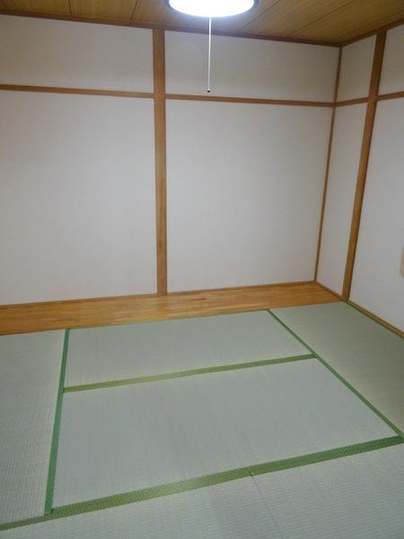 カーサ小町の和室|★落ち着いた雰囲気の和室★