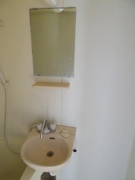 マンション西平の洗面所|★洗面台付き★