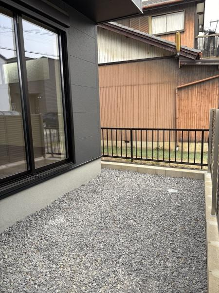 岡崎市能見町　全2棟・2号棟の庭|施工例