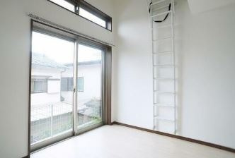 【寝室】 | ヴィラフォレスタ