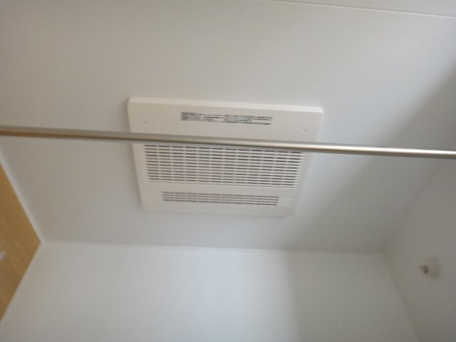 サニーハイムのその他|浴室乾燥機