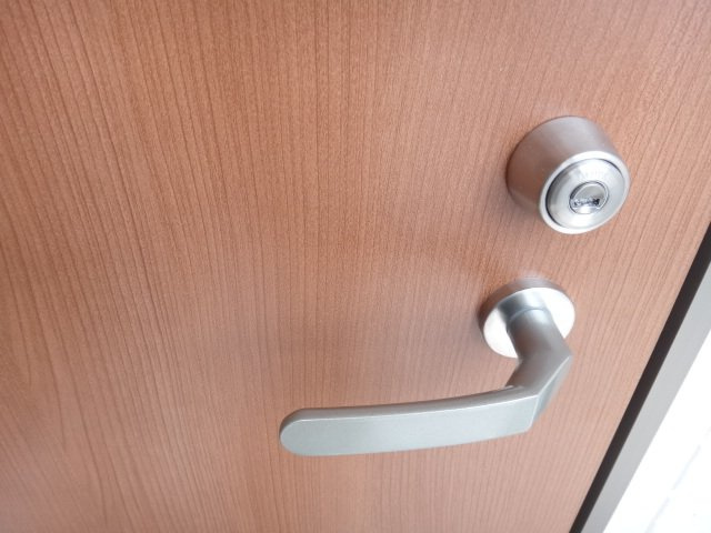 サニーハイムの玄関|玄関ＬＢシリンダー