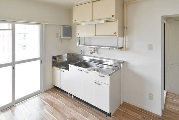 ビレッジハウス富山北2号棟のキッチン|ビレッジハウスの同一物件・同一タイプの間取りの写真です