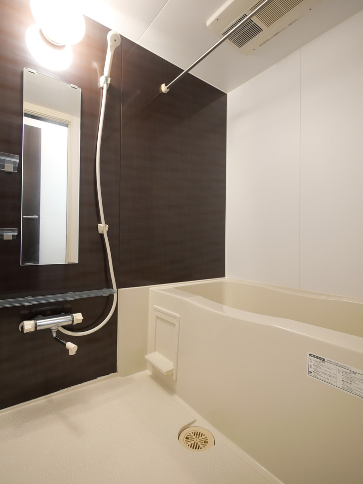 Ｆ－ｇａｒａｇｅ野方の内装