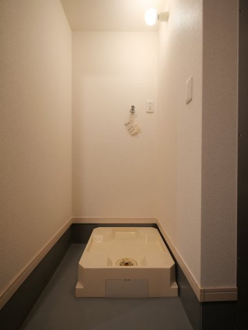 Ｆ－ｇａｒａｇｅ野方の内装