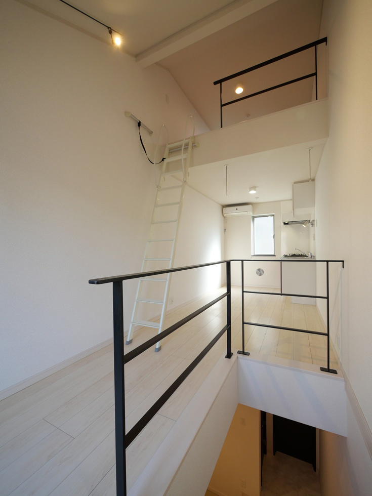 Ｆ－ｇａｒａｇｅ野方の内装