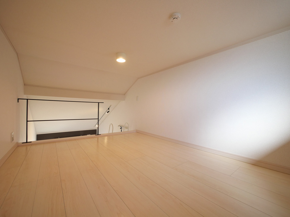 Ｆ－ｇａｒａｇｅ野方の内装