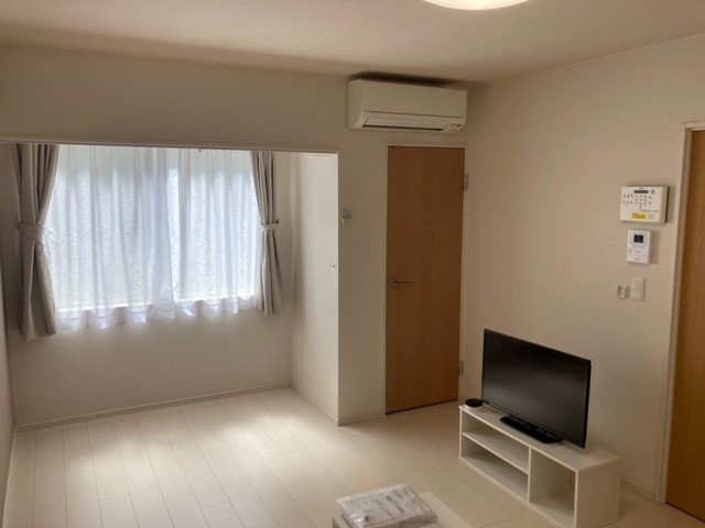 クレイノサン　トラップ　古湊の居間・リビング|反転プランあり