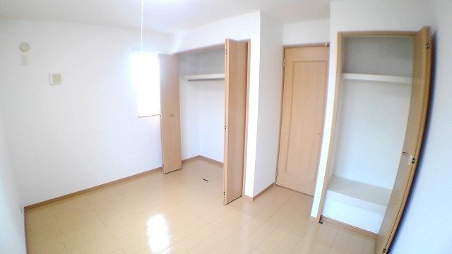 グランディ－ル夢咲Ａの収納