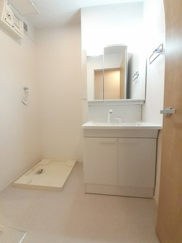 ラフレ－ズ　Ⅳの洗面所