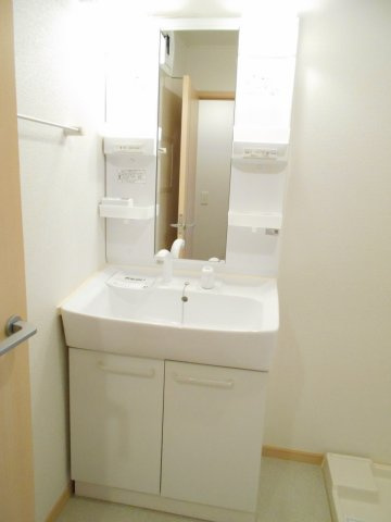 アウローラ　Ⅱの洗面所