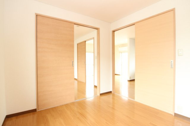 【居間・リビング】 | プラドール　B棟