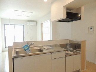 【キッチン】 | グランつくばⅠ | お料理しやすいキッチンです