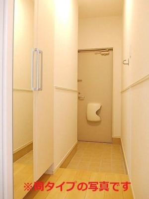 【玄関】 | メゾン・ウィット