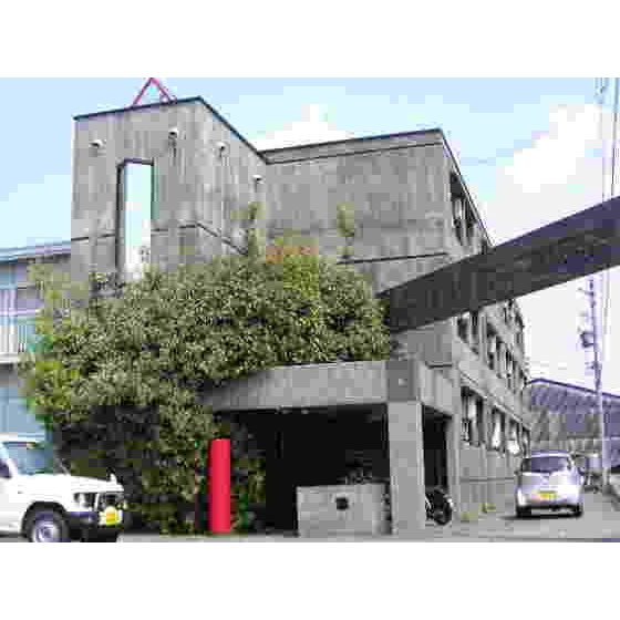 岐阜市北鶉４丁目のアパートの外観